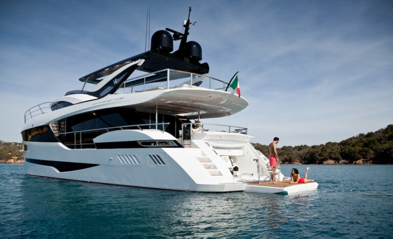 Kalliente aft view with beach platform Jeff Brown