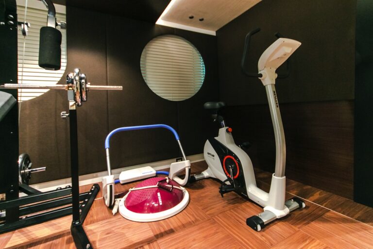 Katina yacht - gym