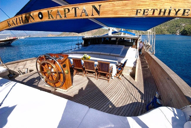 Kayhan Kaptan Aft Deck