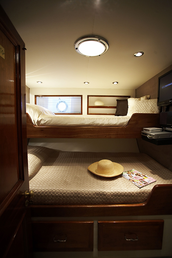 Ketch EFI -  Guest Cabin 5
