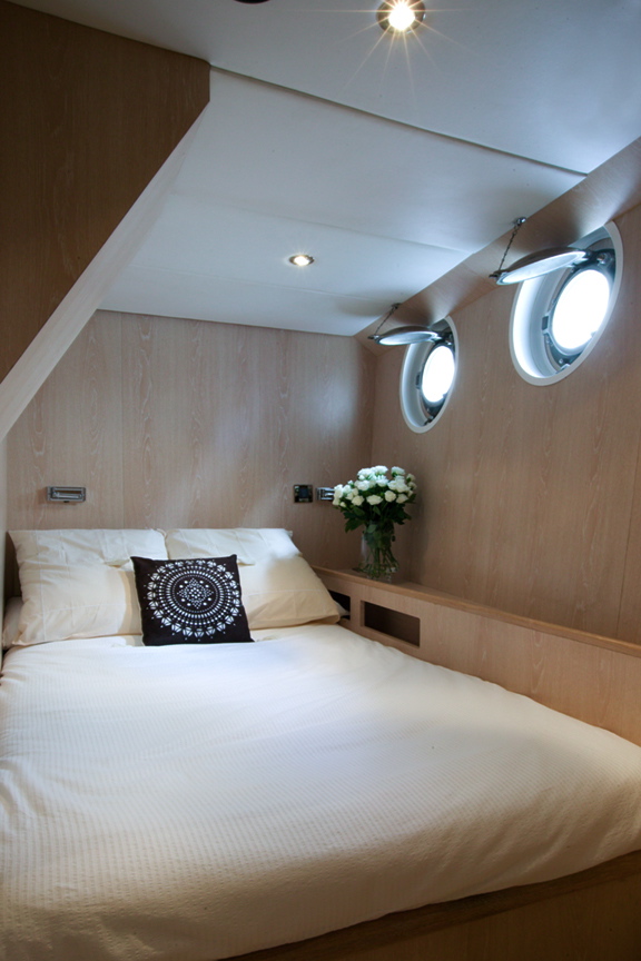 LABRADOR Double Cabin