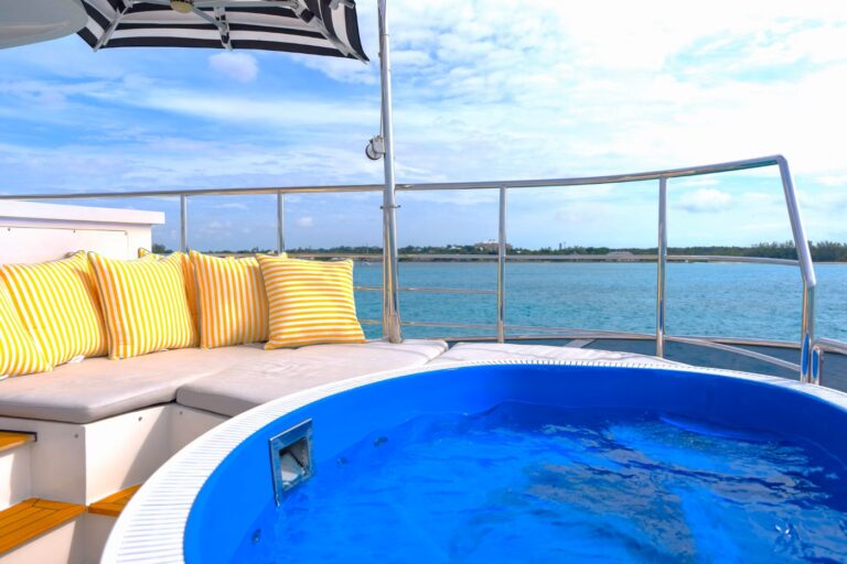 Exterior Bathtub With Sea Views