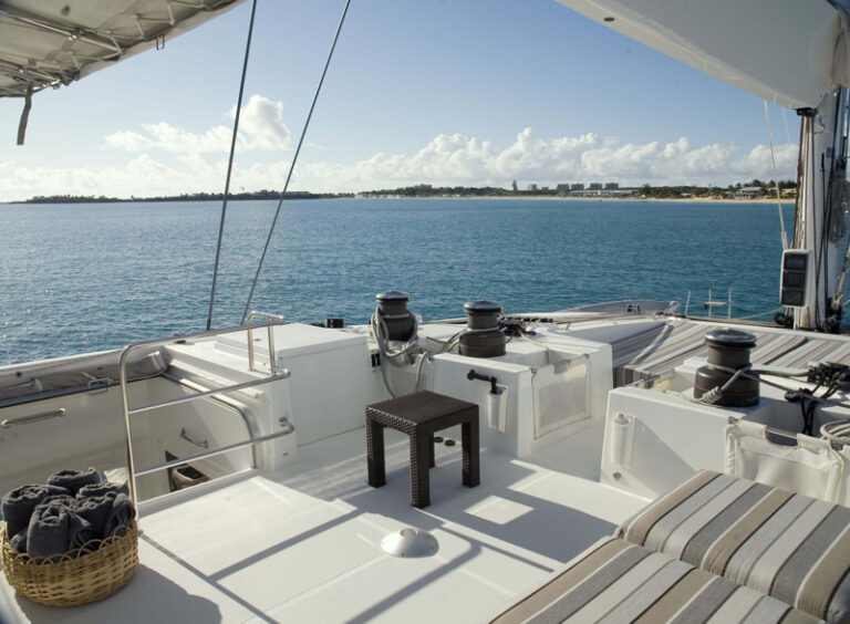 LADY BOU BOU - Flybridge