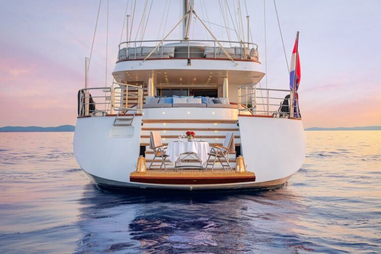 Transom