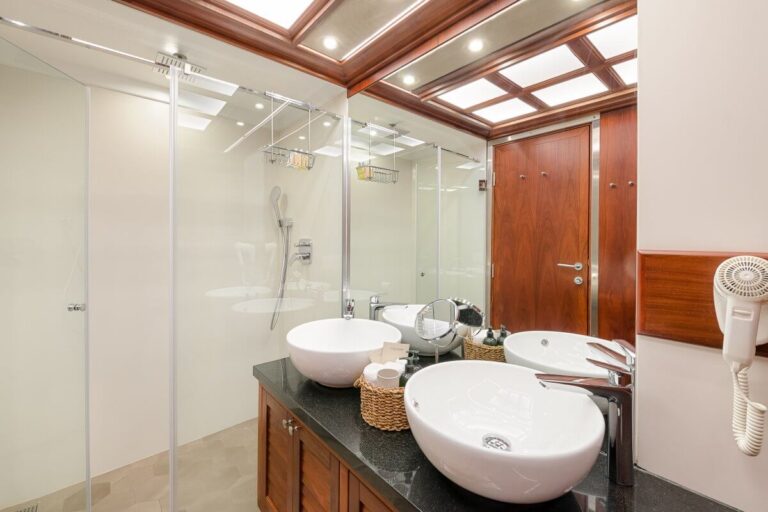 Ensuite Bathroom