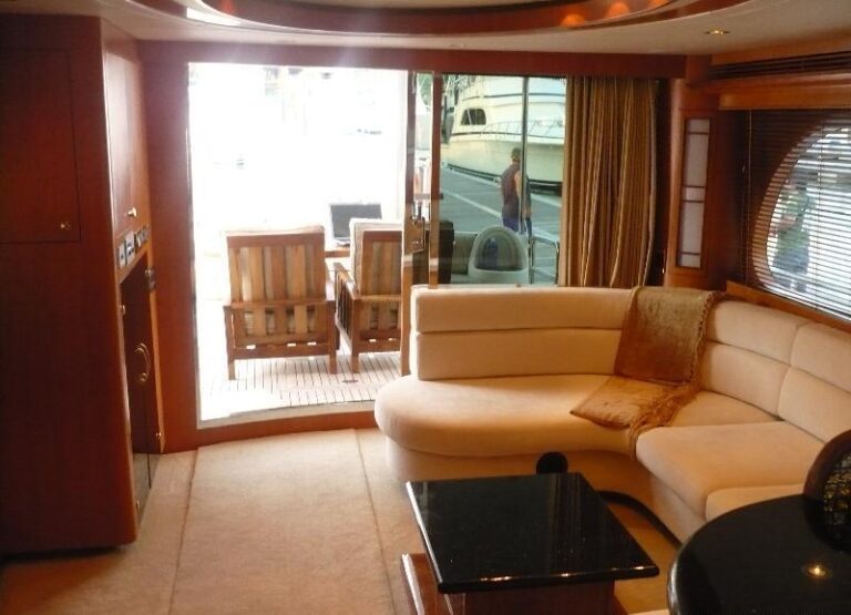 LADY MARGARET -  Salon looking Aft