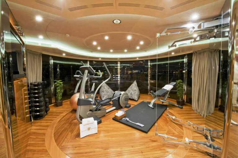 LADY SHEILA -  Gym