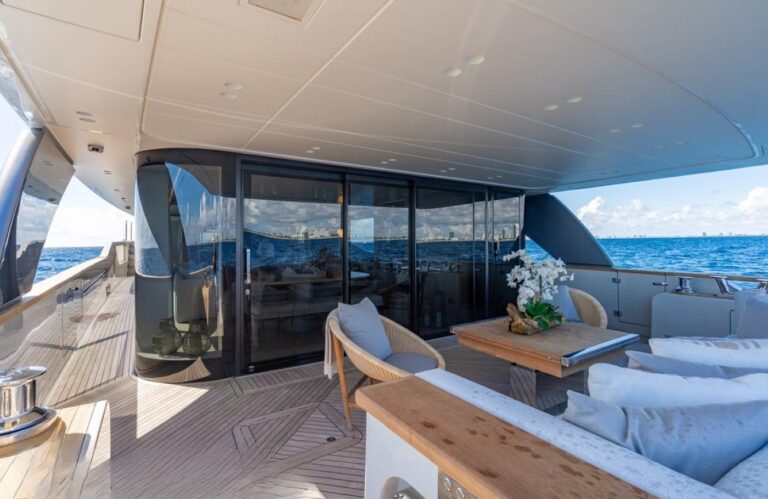 Exterior Relaxation Area