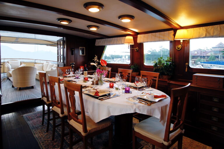 LE KIR ROYAL -  Dining Room