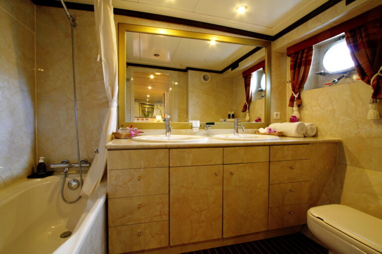 LE KIR ROYAL -  Master Ensuite