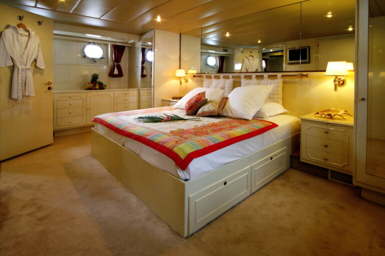 LE KIR ROYAL -  VIP Cabin 2