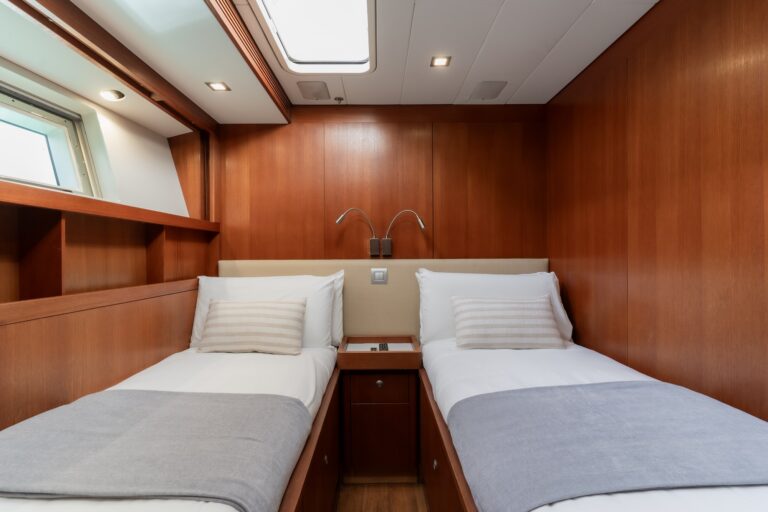 Twin Suite