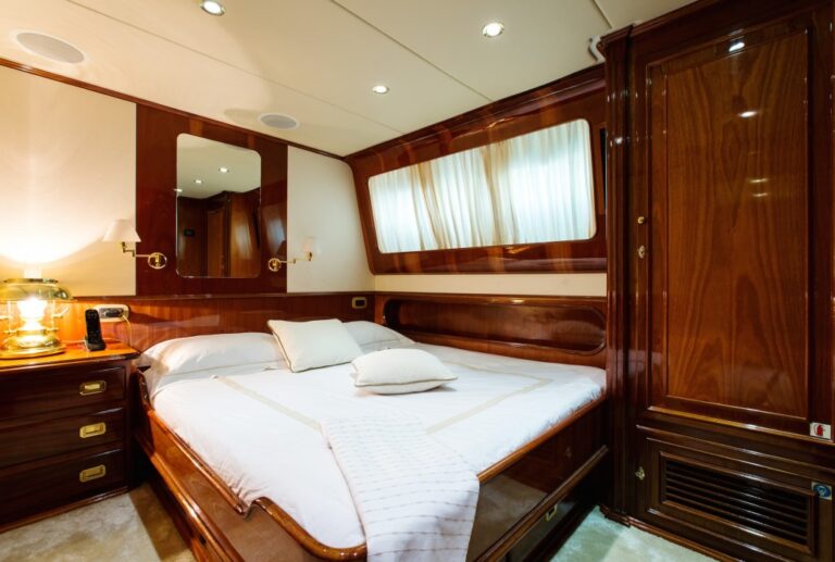 LIBERTUS - Double cabin