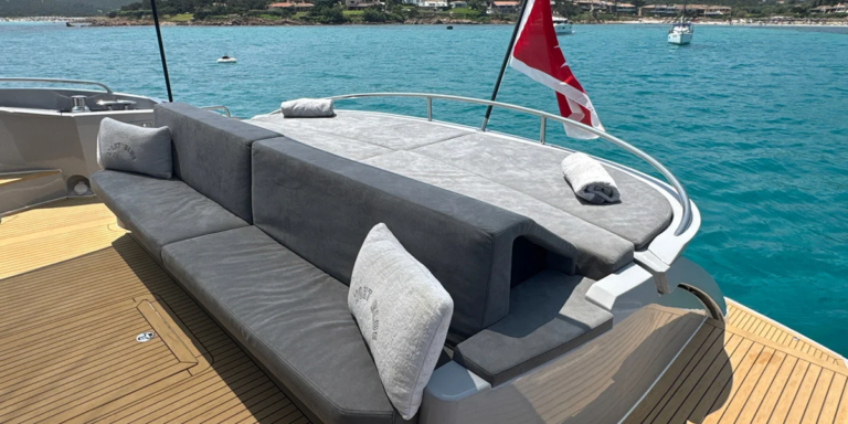 Stern Seating Area