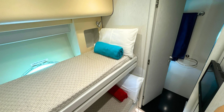 Bunk cabin