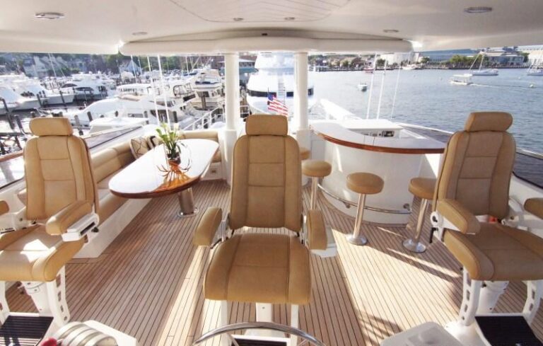 LINE DRIVE -  Flybridge