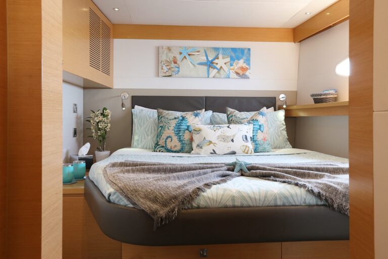 Double Cabin