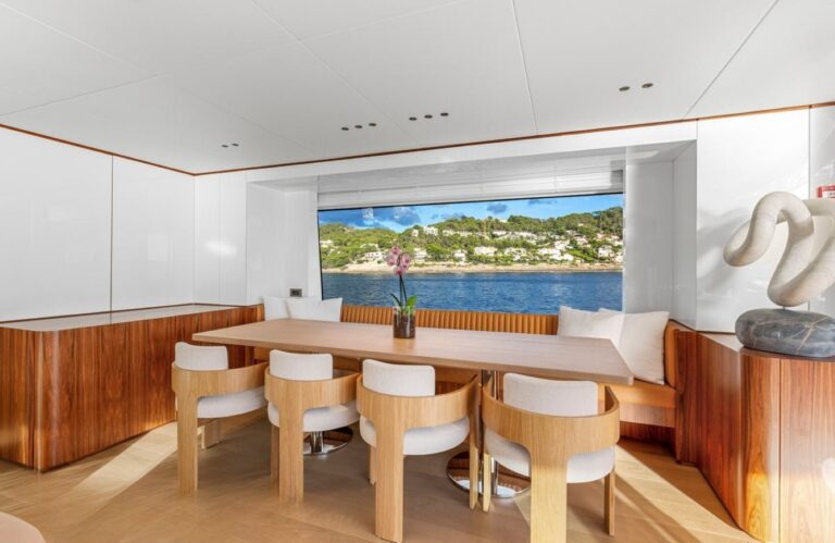 Main Dining