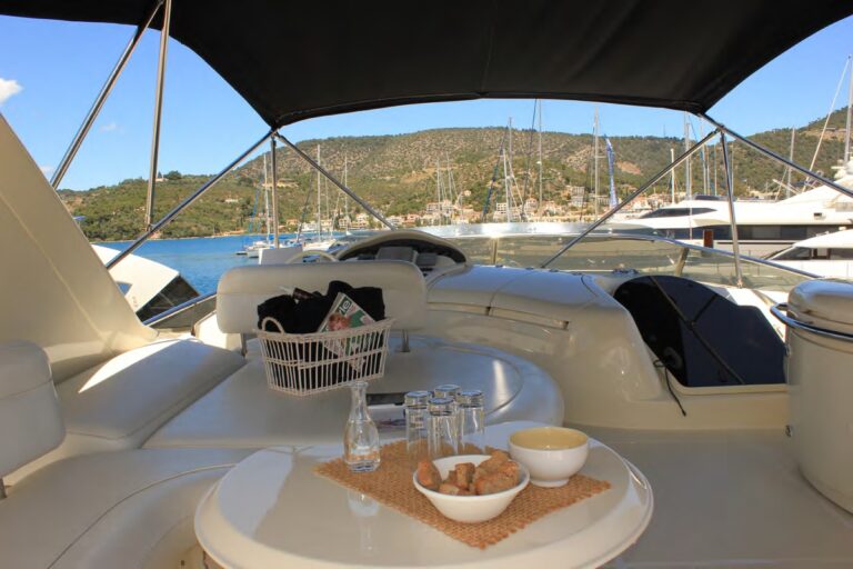 LOULOU - Sundeck