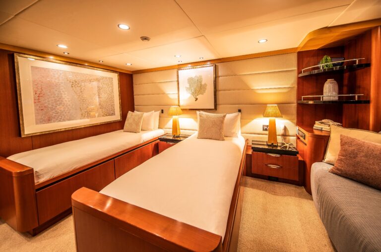 Twin Guest Suite