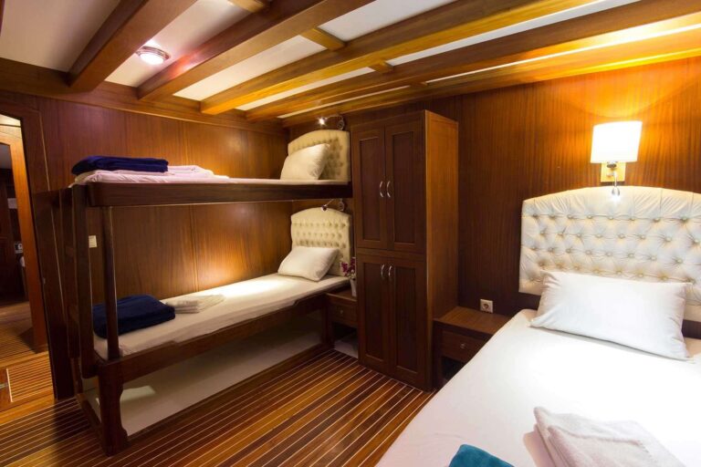 Bunk Cabin