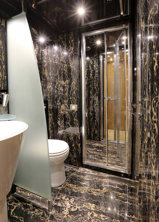 Ensuite