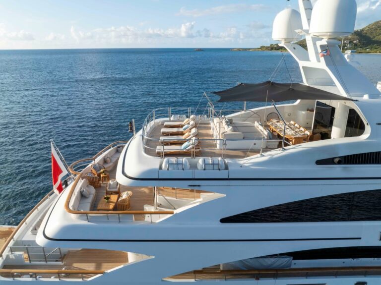 Opendeck With Sea Views