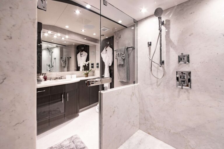 Master Ensuite