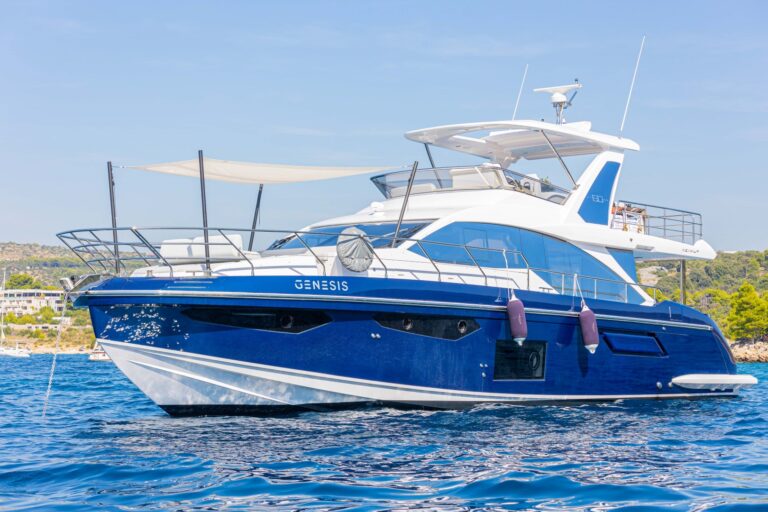 LUXURY YACHT GENESIS