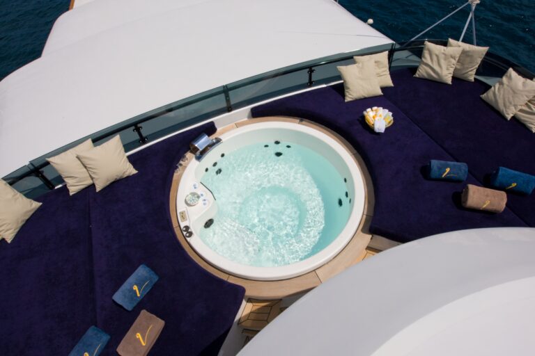 Jacuzzi