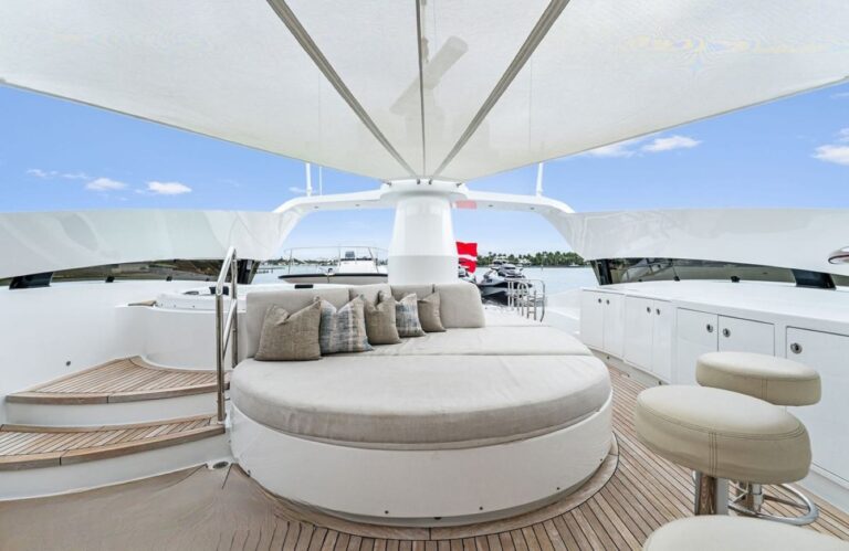 Exterior Relaxation Area