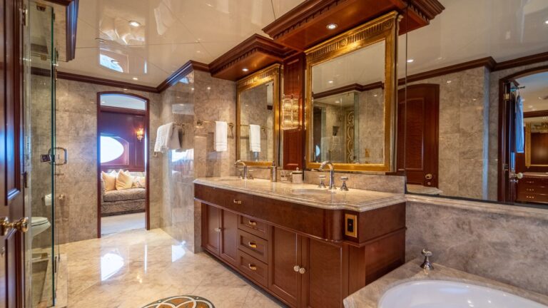 Master Ensuite