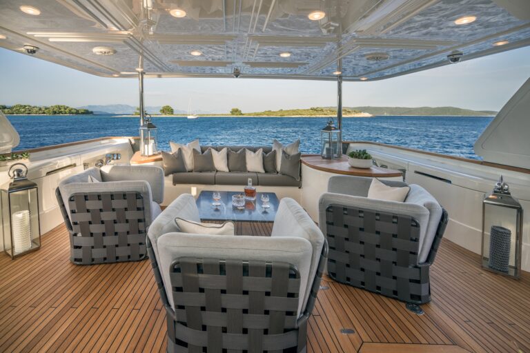 Main Deck Seating