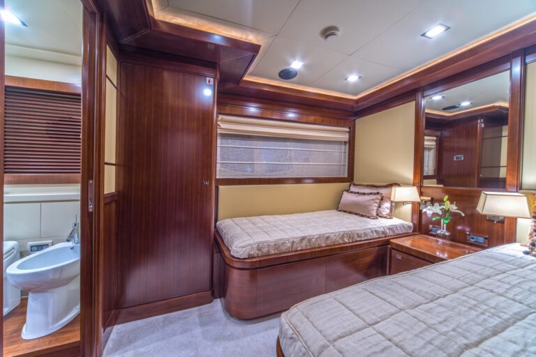 Twin Suite