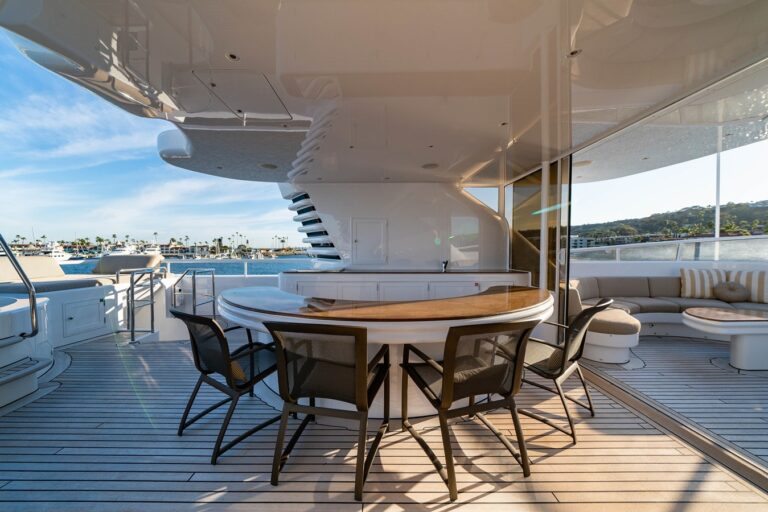 Sun Deck Bar