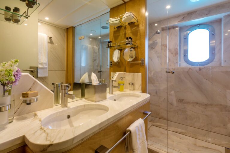Guest Cabin