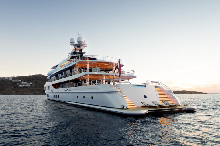 SYNTHESIS Exterior Aft