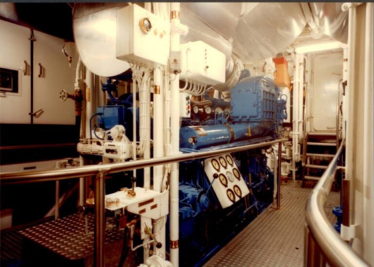 Lady Georgina Yacht - Engine Room