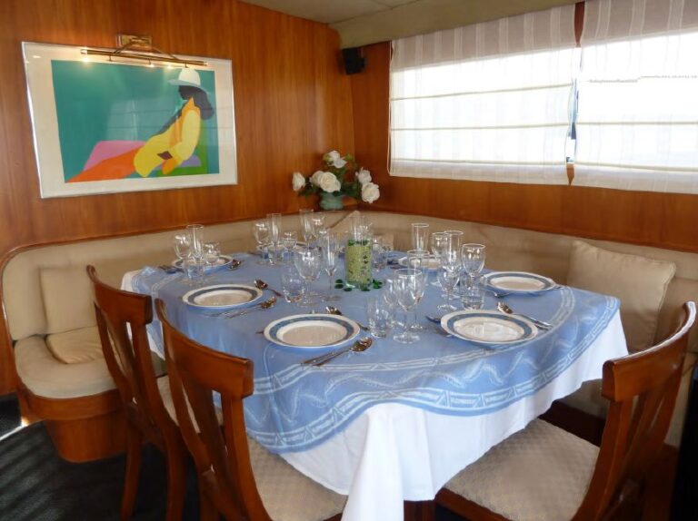 Lady Tatiana of London - Formal Dining