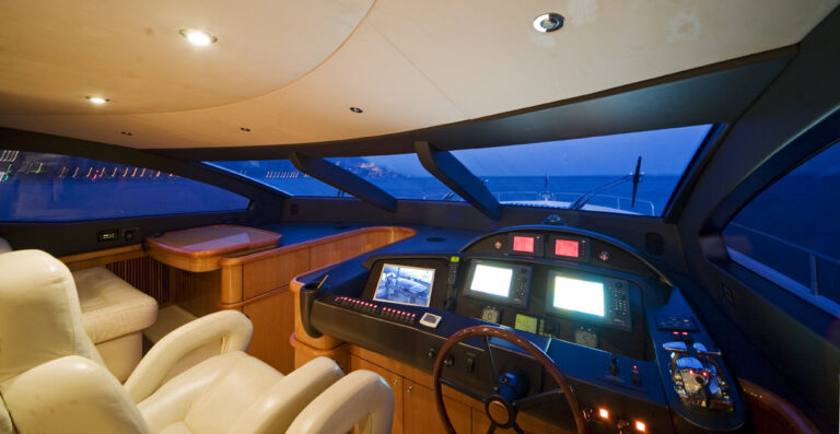 Lady Zehava yacht - cockpit
