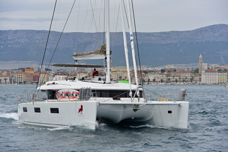 Lagoon 620 ADRIATIC LION - Cruising