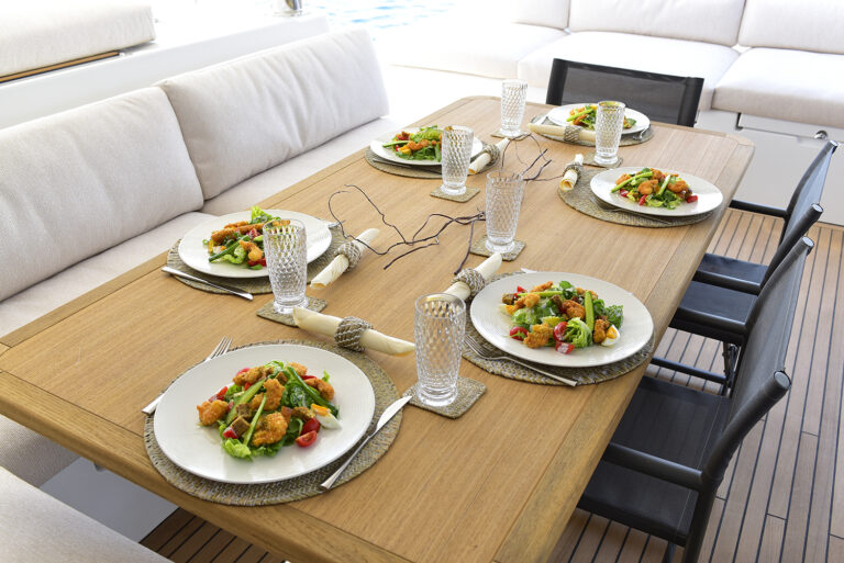 Lagoon 620 ADRIATIC LION - Alfresco dining