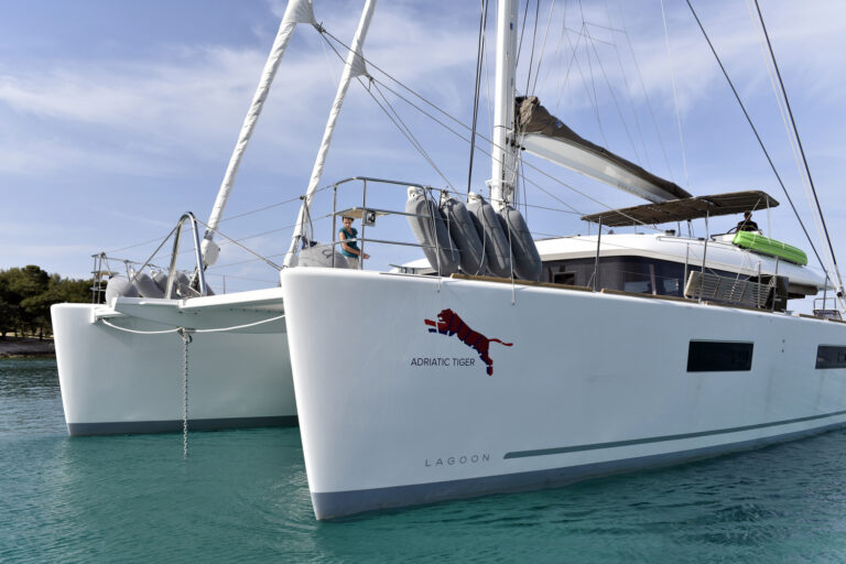 Lagoon 620 ADRIATIC TIGER - Bow view