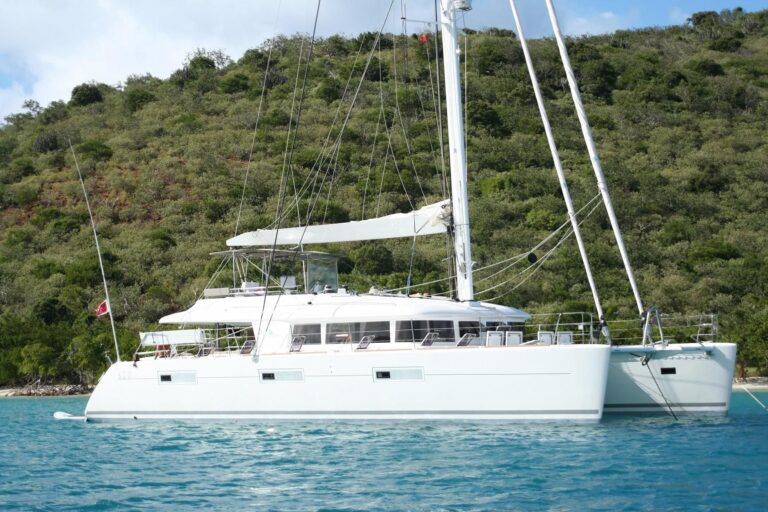 Lagoon 620 Catamaran (sistership)