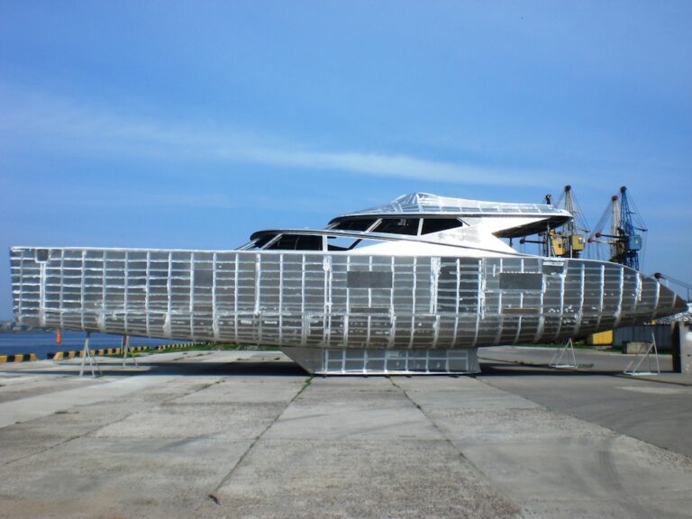 Latitude 88 Double Deck SY under construction