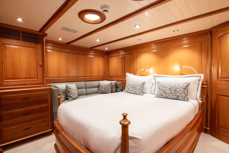 Lower Deck Guest Suite