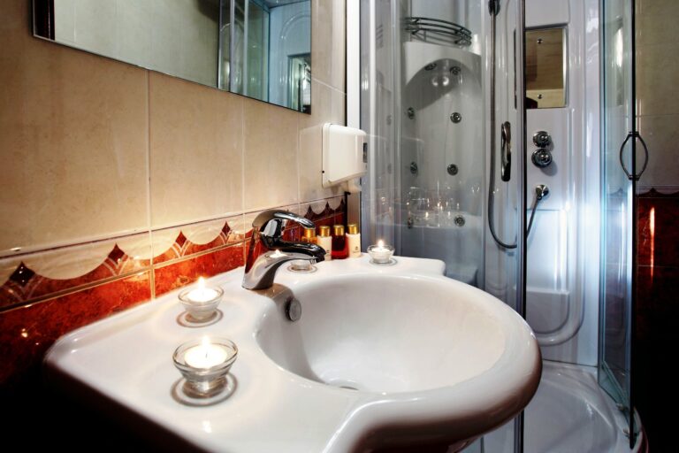 Luna -  Bathroom 4