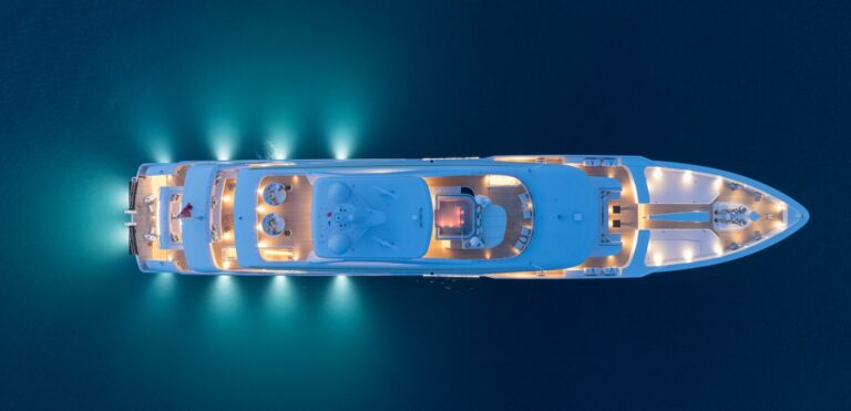 Luxuary Superyacht SOLEMATE
