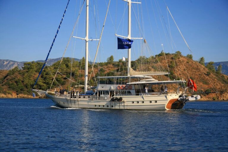 AEGEAN CLIPPER