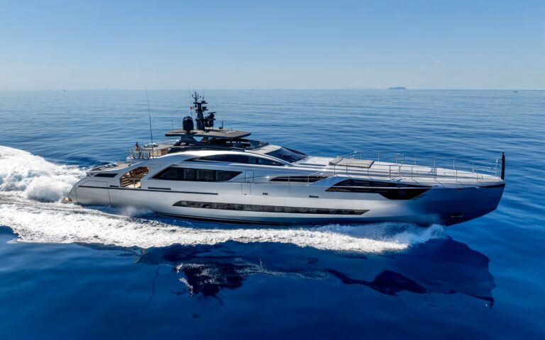 Luxury Superyacht CABO